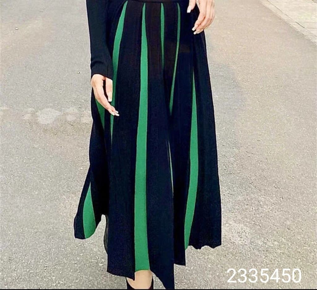 LINE_ALBUM_半身裙_240129_2