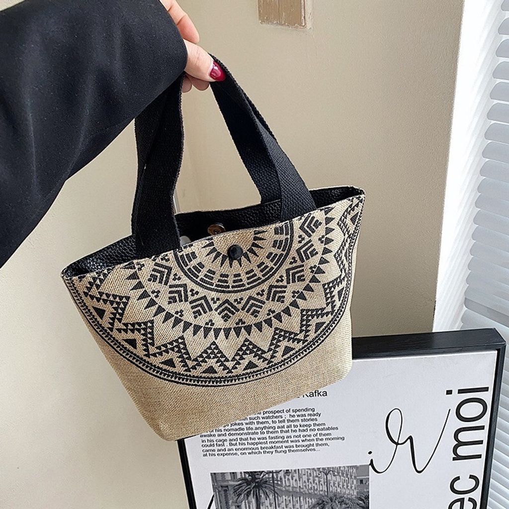 78C2DB56-AB36-48BC-ADF8-7ED858C66035-1730013188049