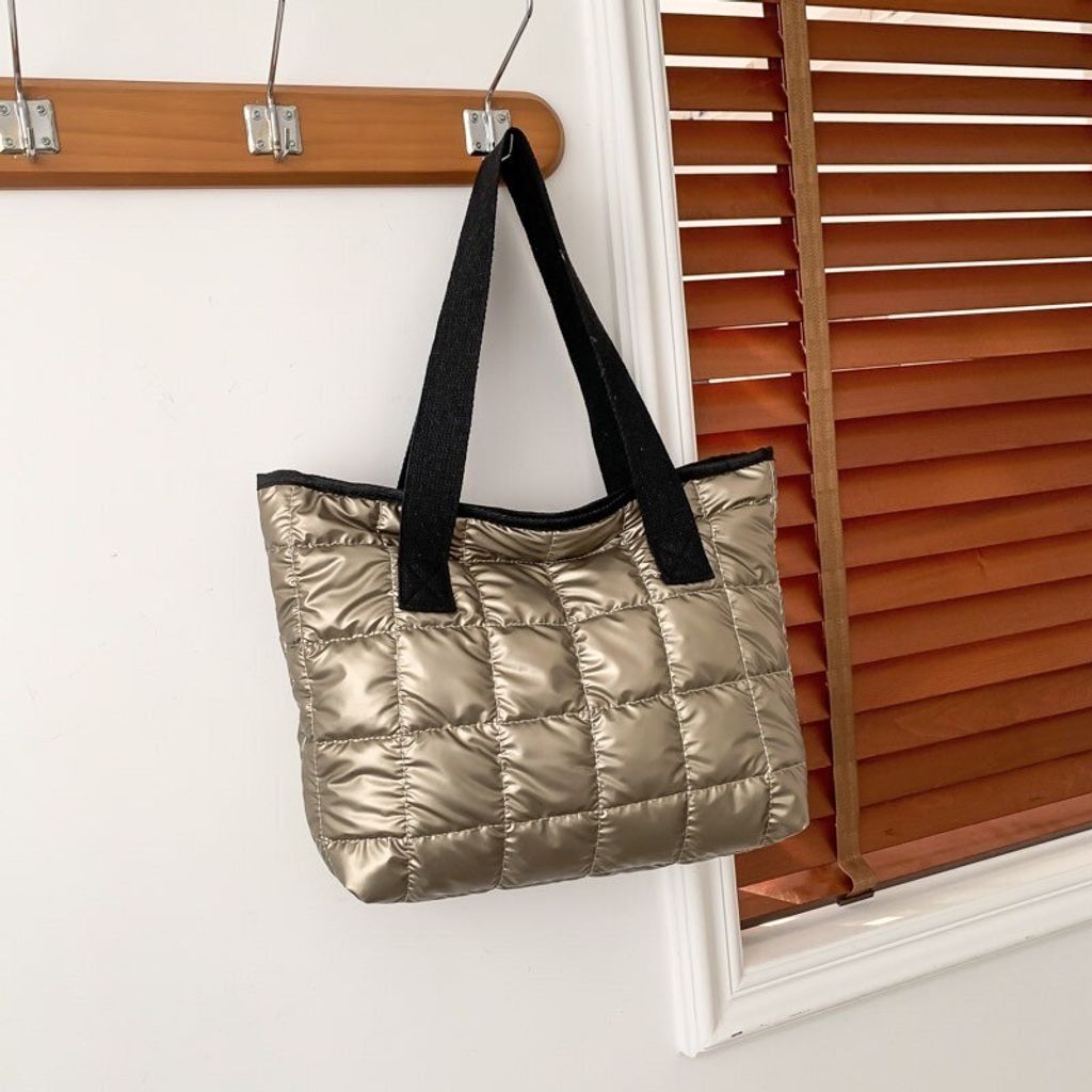 B7ABBBE5-6801-444E-98C4-249E8E82B319-1730013188353