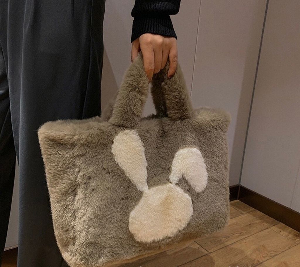 C67EBF60-D2E7-420C-AEBD-72ADE3F28093-1732537087798