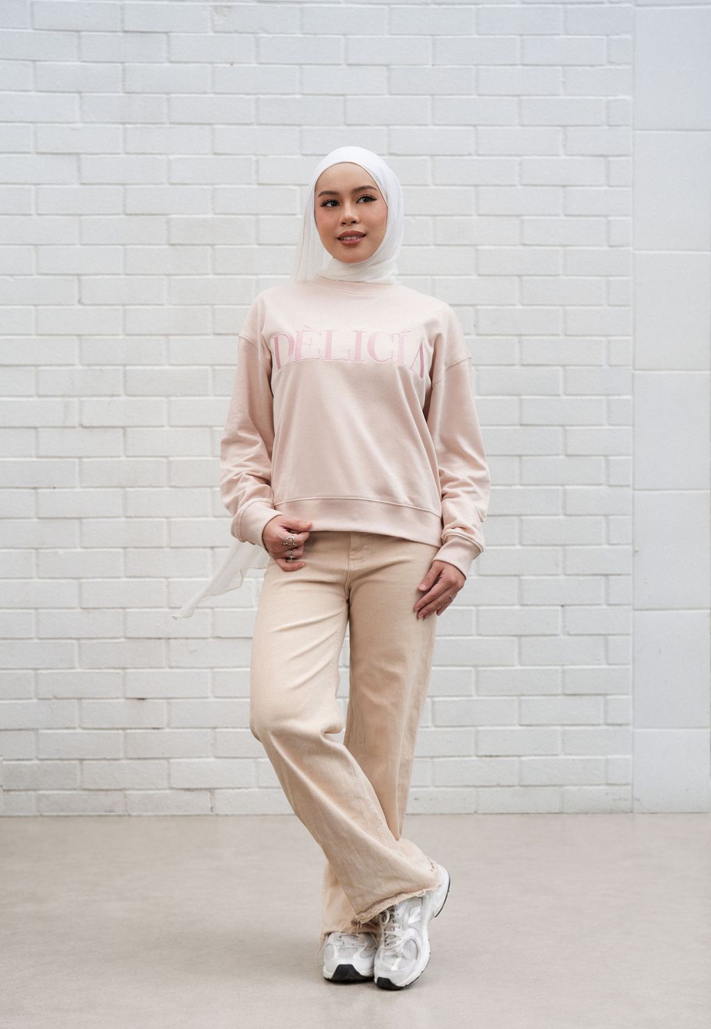 DELISHA SWEATSHIRT-61