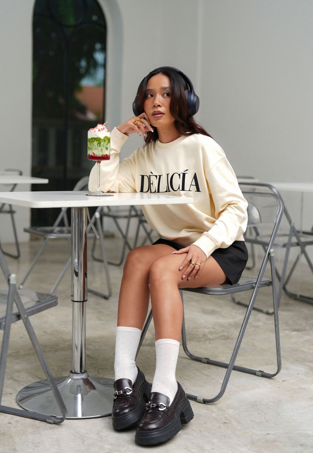 DELISHA SWEATSHIRT-23