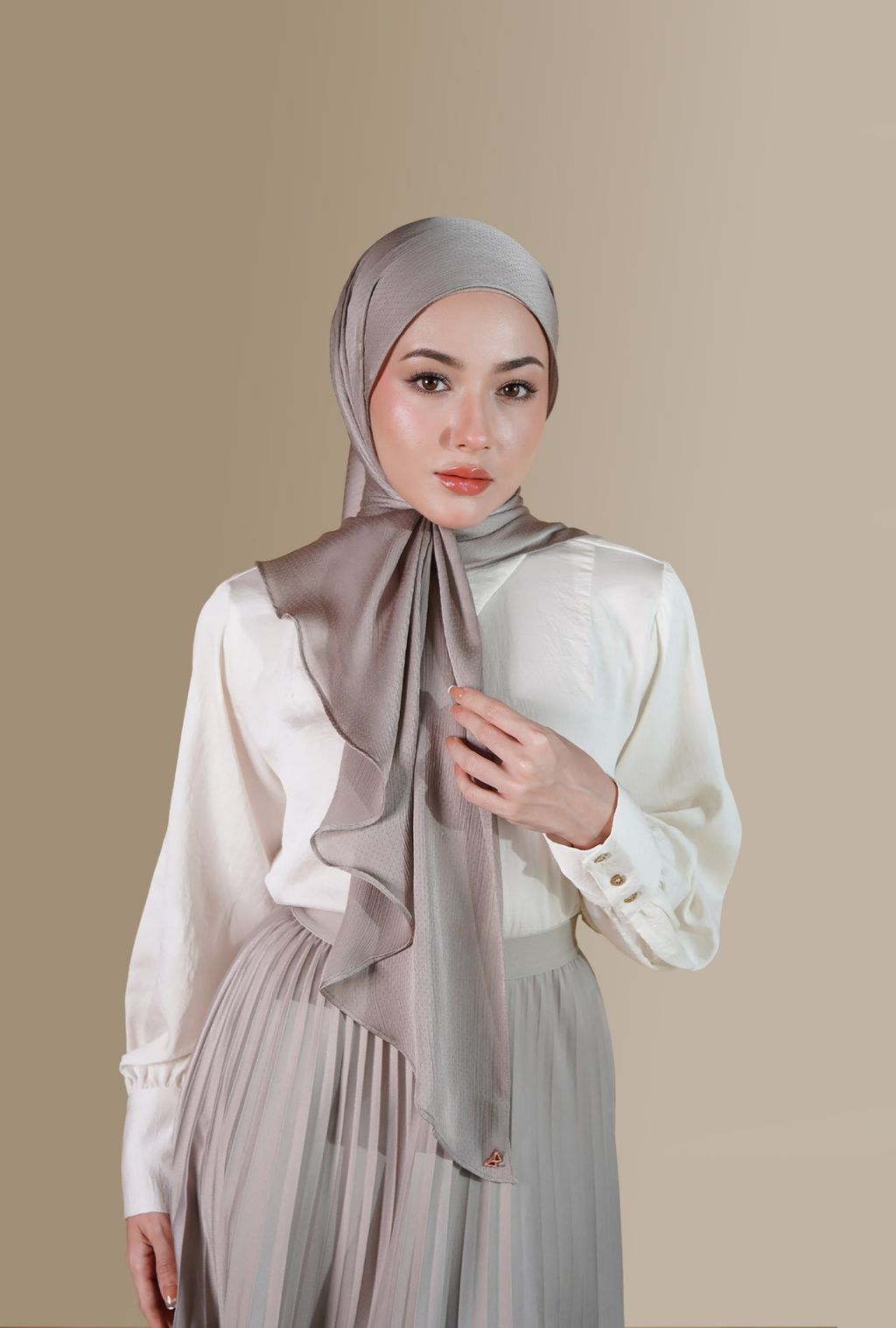 Taupe 2