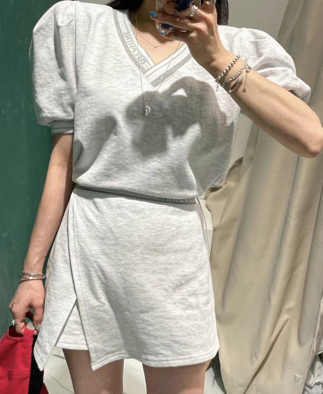 13733F42-9BC2-4904-BE3F-96867BD3264A