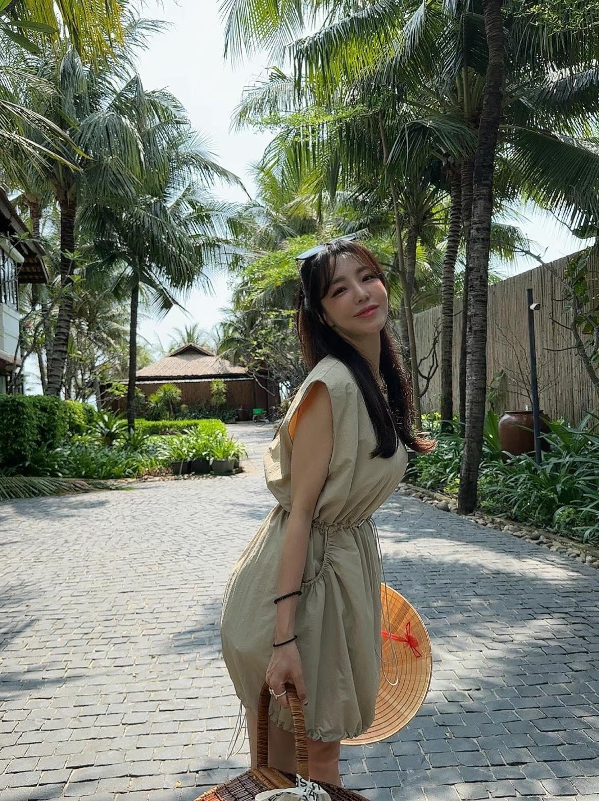 27FD3655-4A8A-406E-A1DC-86EF6467401C