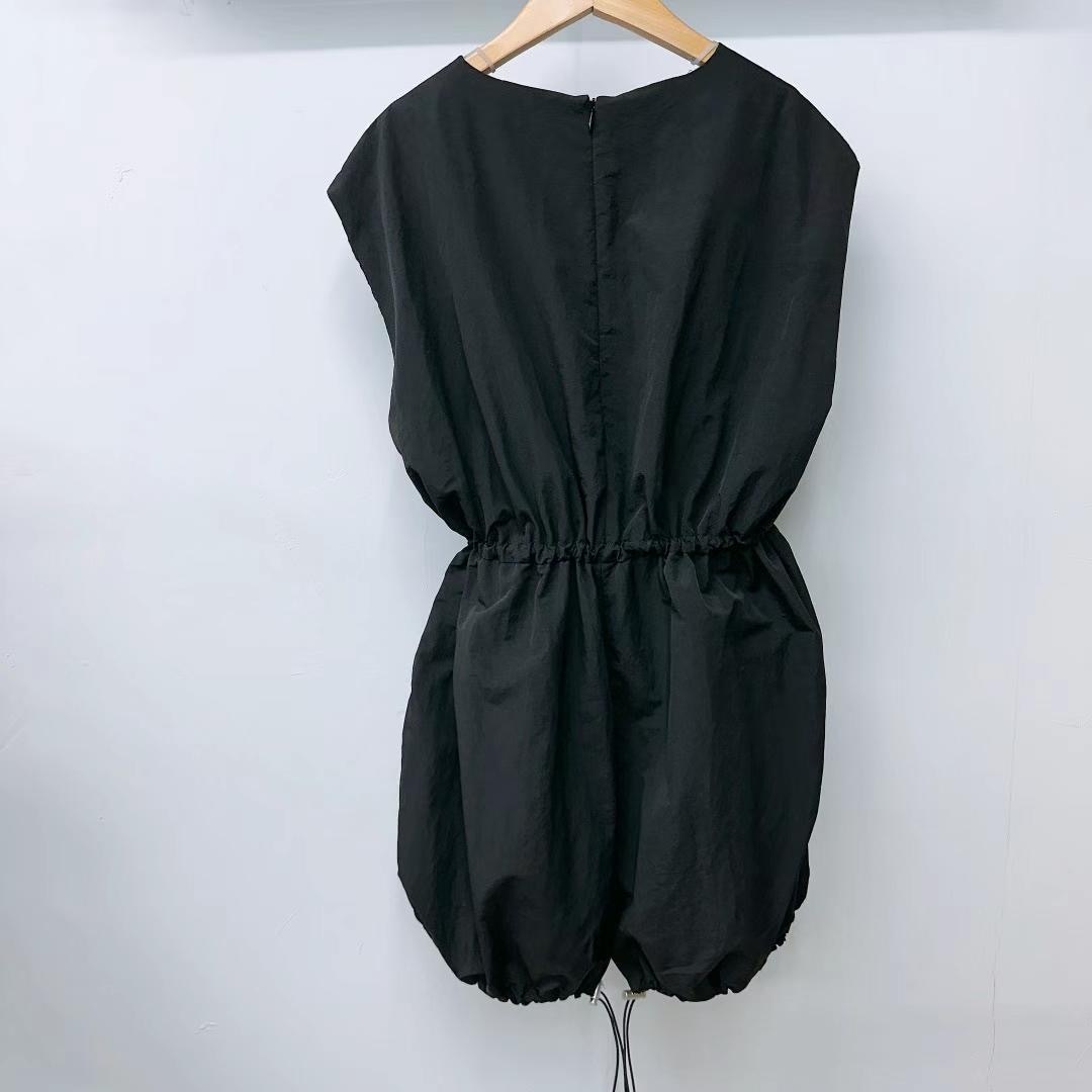 4CA5A9F4-53A2-4B5D-A249-264DB635F18C