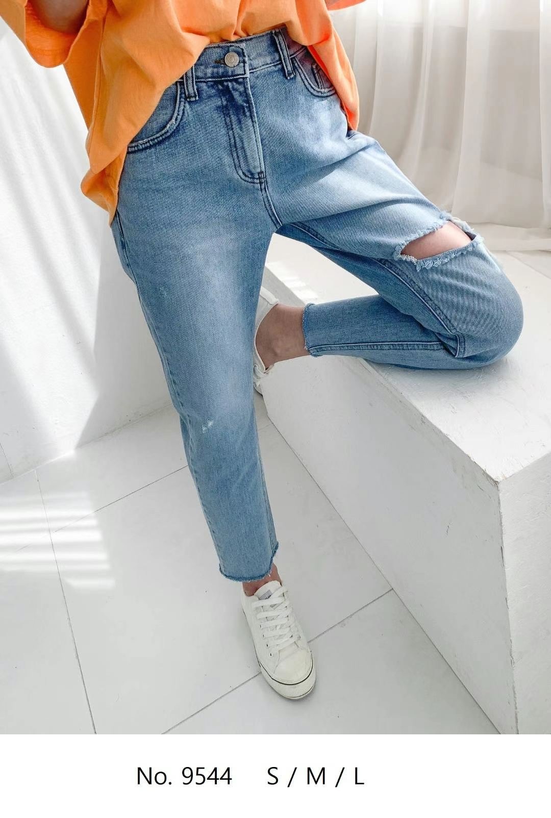 42ED8B9D-771C-4FBA-86F3-D214DE7D51E6