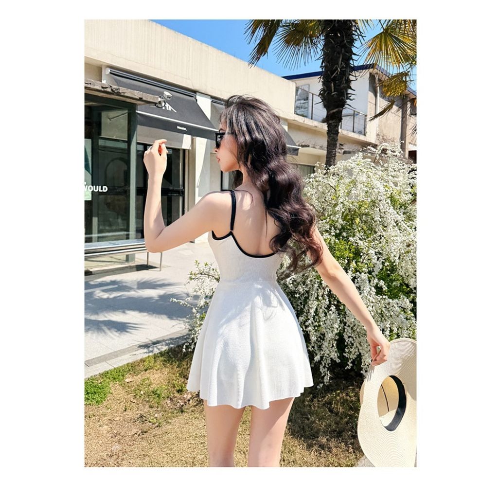 tw-11134207-7rbke-maur4x5groqhd4