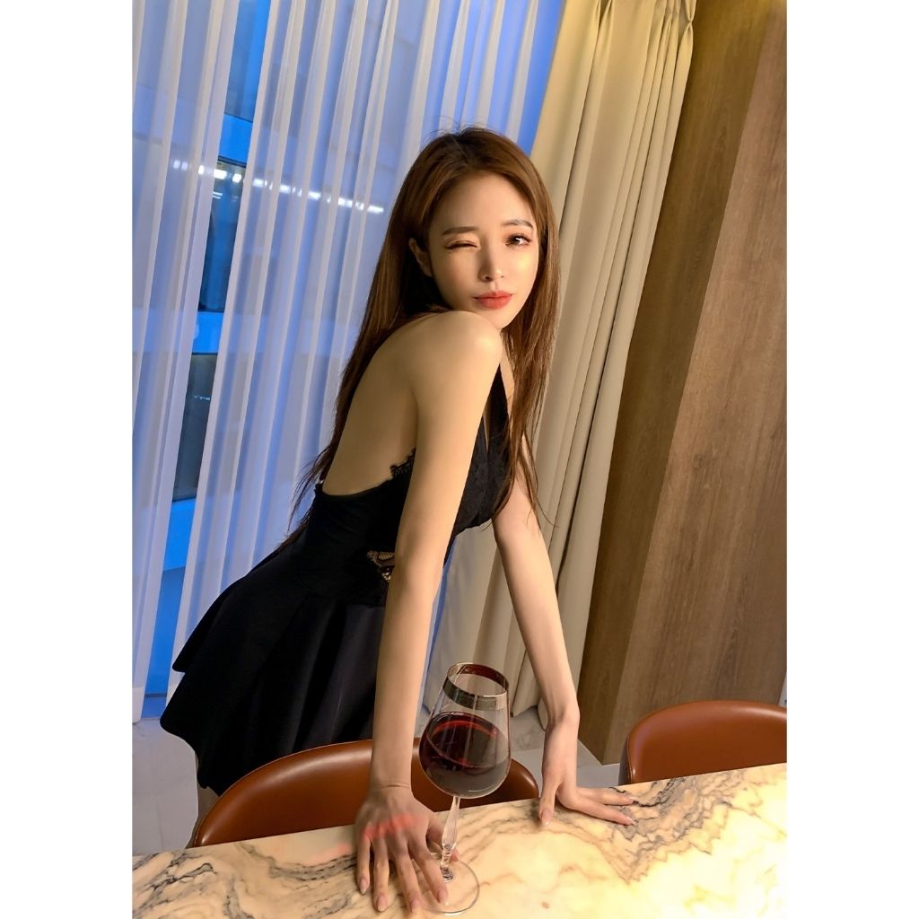 tw-11134207-7r990-lwd8c1o2mx467e