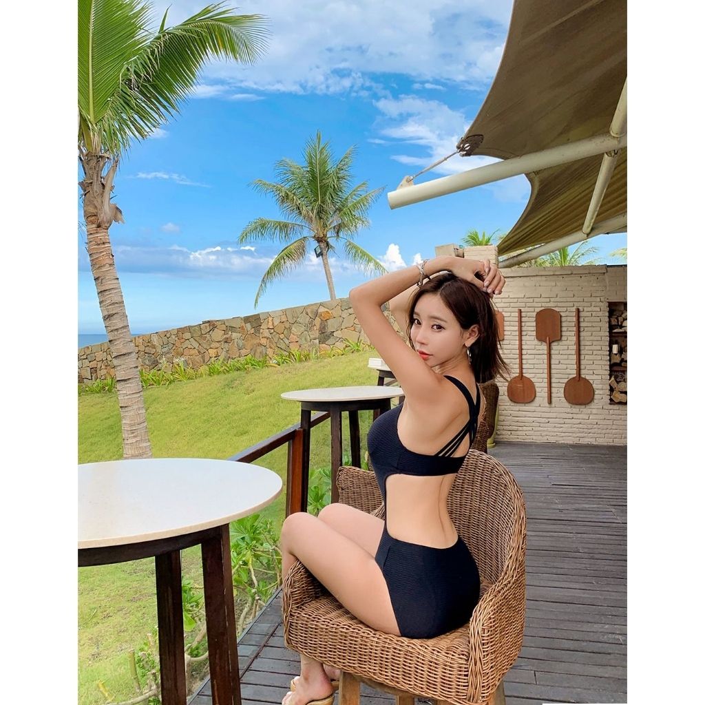 tw-11134207-7r98w-lspbujgi82j6d4