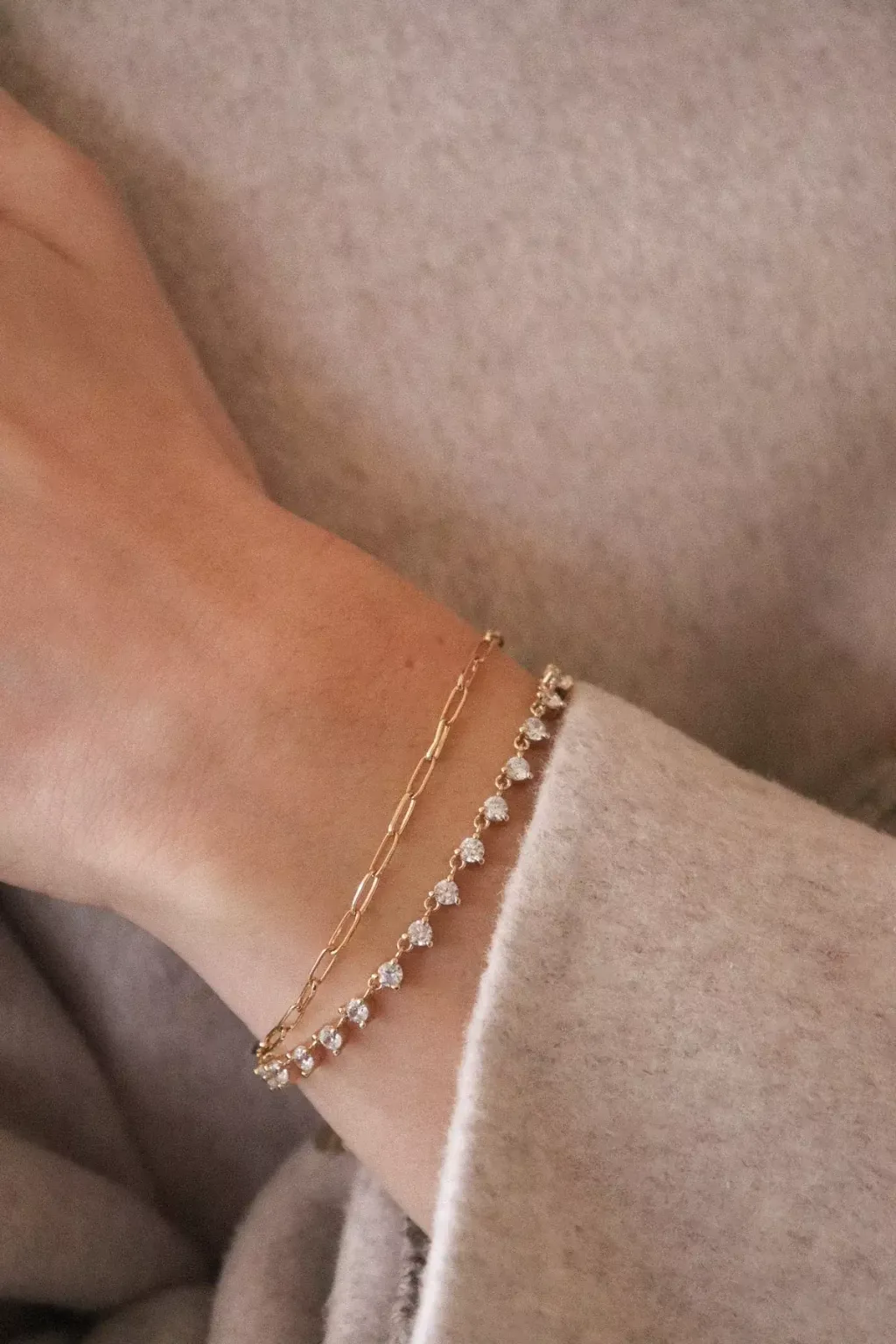 braceletvalentine-elen-waekura_a669701a-4374-4650-9cfa-280531128e76