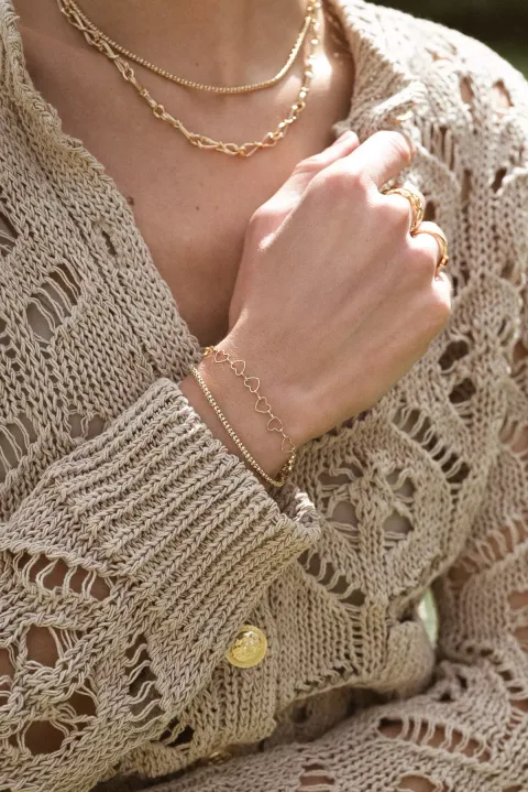 bracelet-gabrielle-liv-waekura_6e4df913-e505-4c72-b425-aae9ea51b595