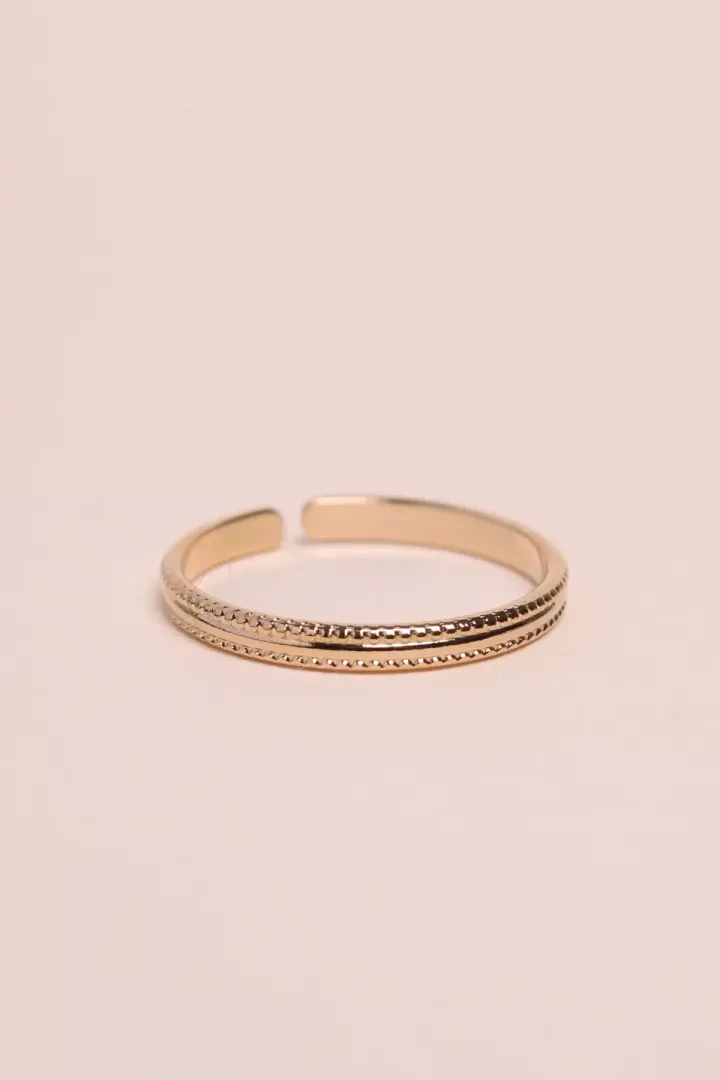 bague-Sia-waekura_1c559f7a-6438-4fd6-b474-899e17119fcf