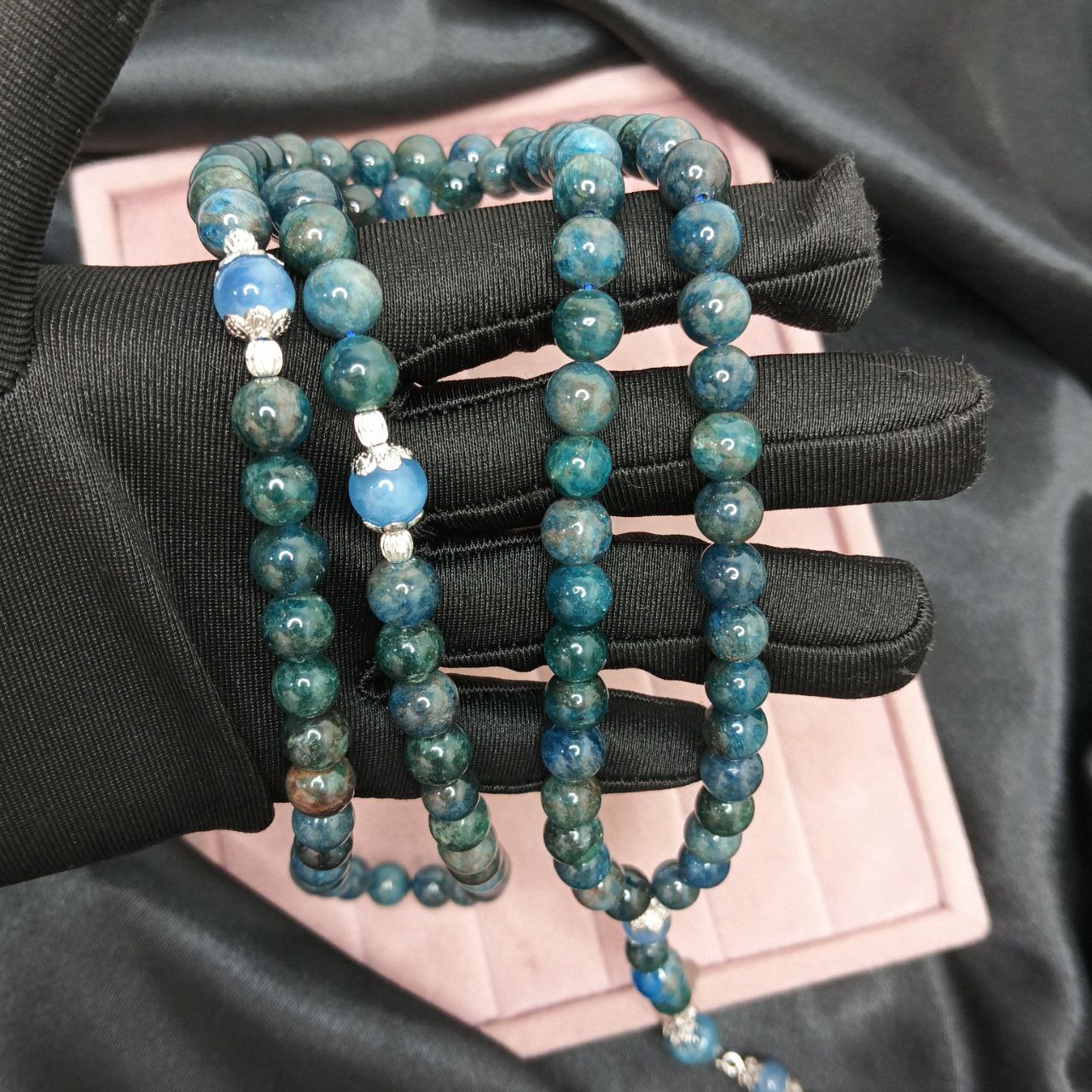 photo_6255844120207672661_y