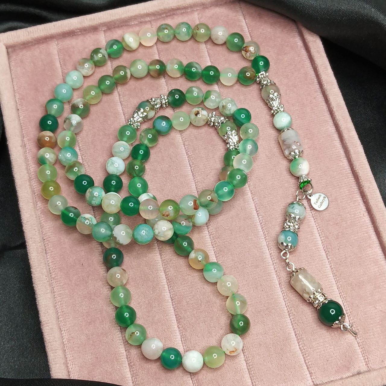 photo_6246887747595914216_y