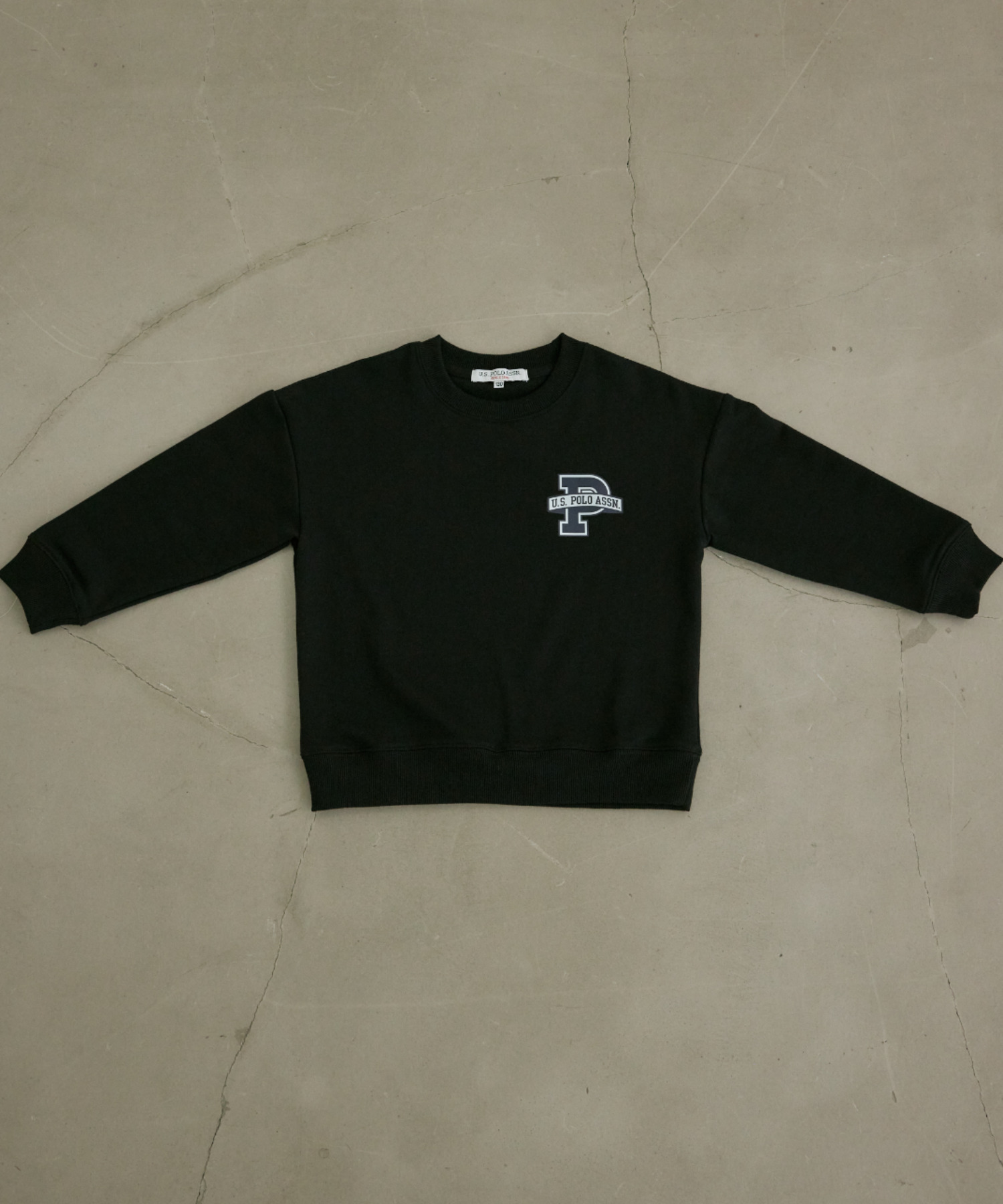 2026🇯🇵Ada × U.S. POLO ASSN｜美式衛衣｜立體發泡｜西部牛仔徽章｜110-150｜機洗不易掉字 - 商品描述圖 4