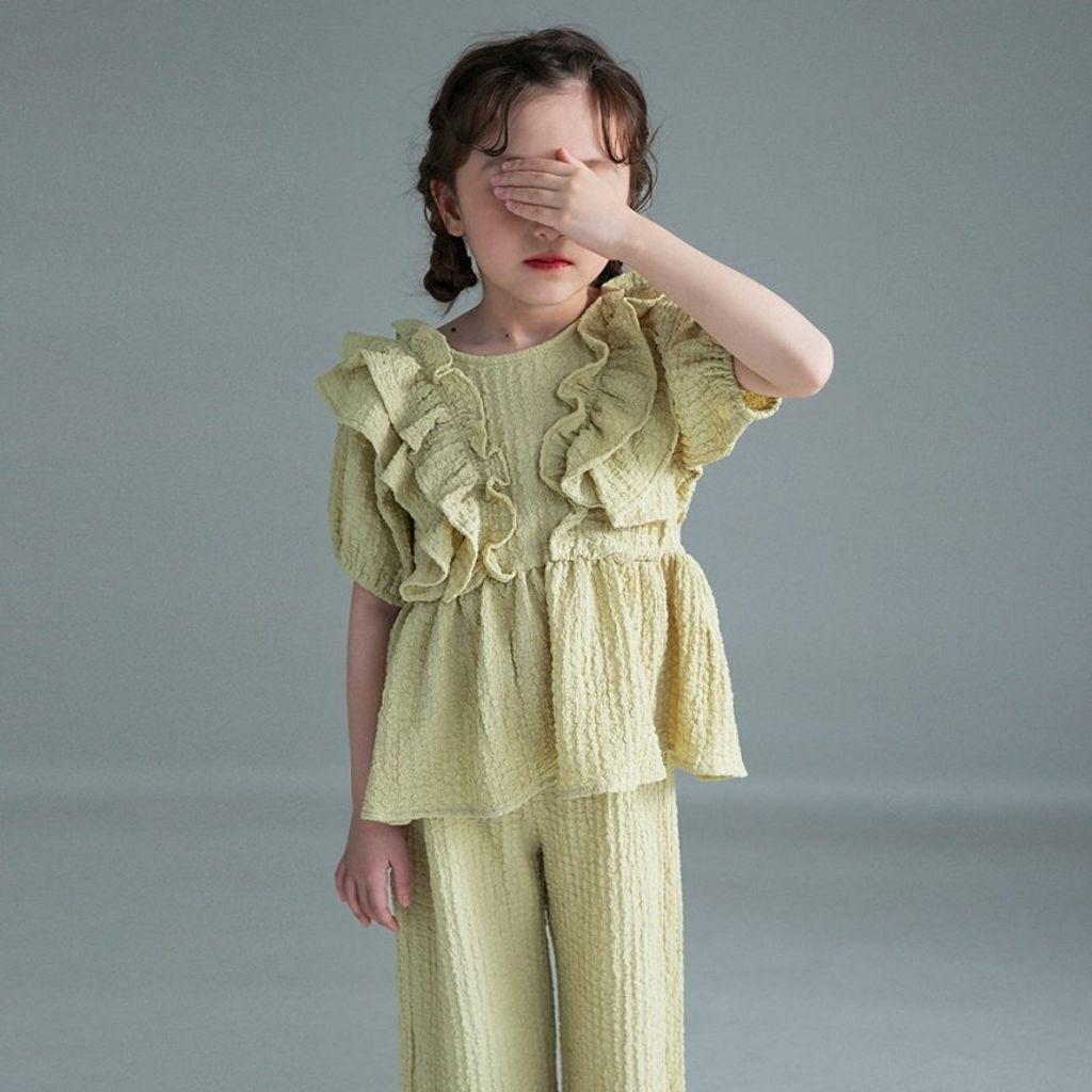 tw-11134207-820lg-ml98vy786io3ea