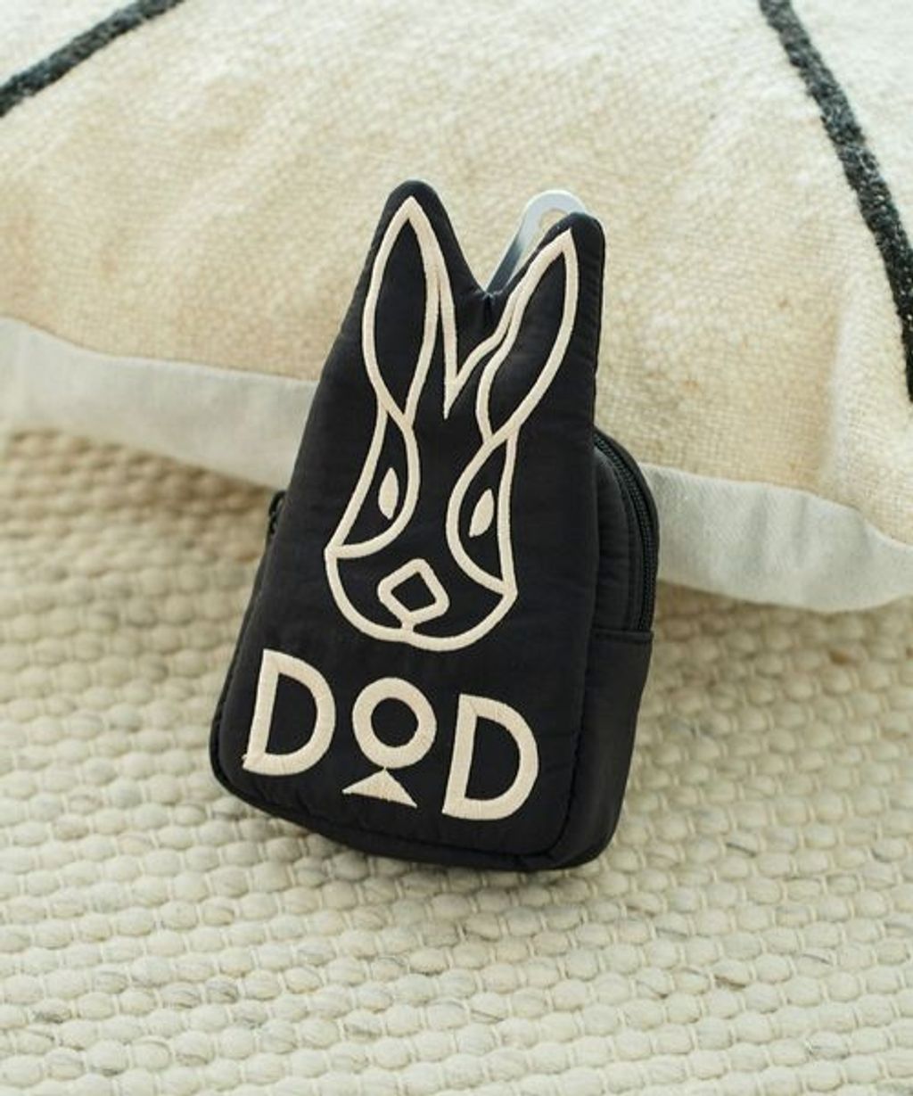 7600026S0233_l1_c102