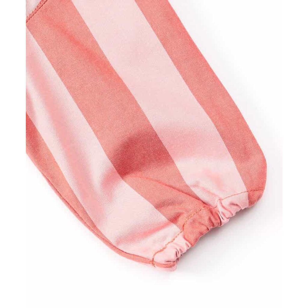 tw-11134207-81zth-mdwsx6j6wwsm6b