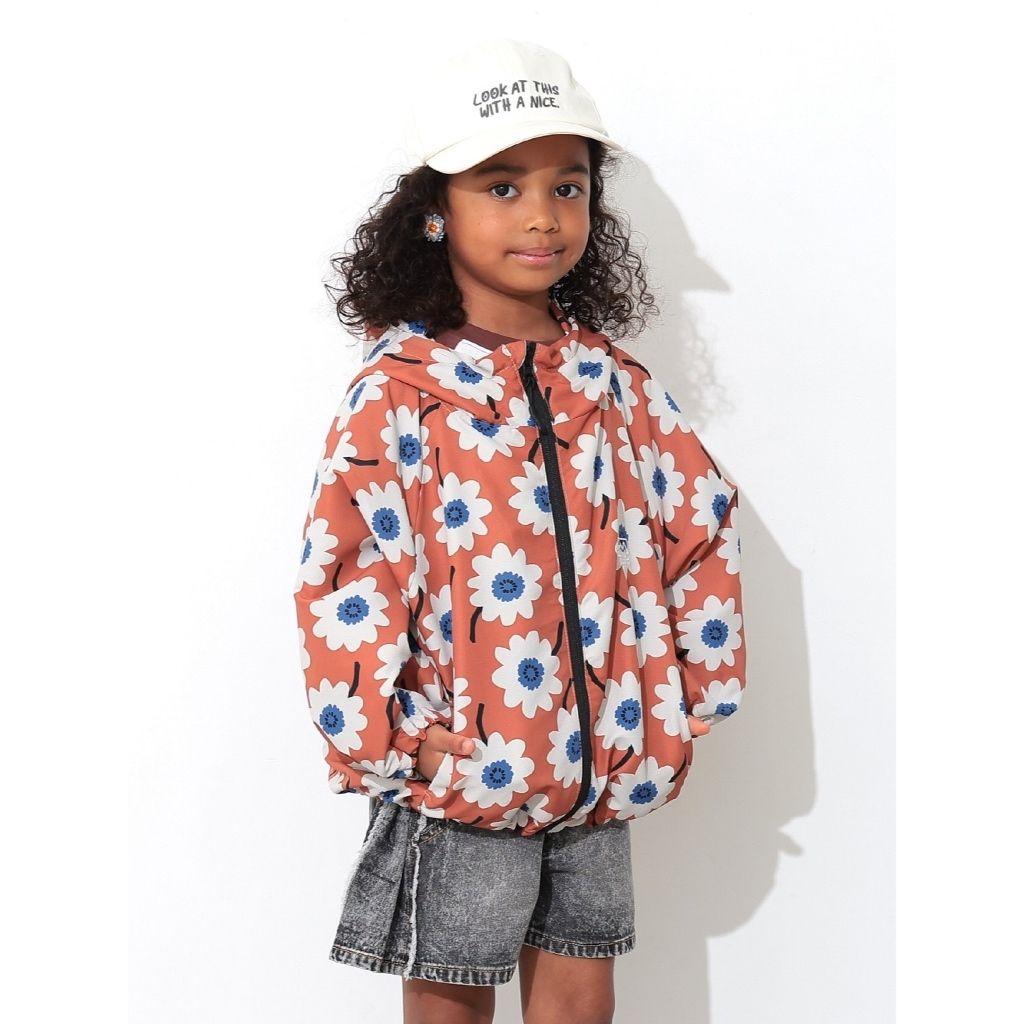 tw-11134207-81ztd-meokxmyb6kg51a