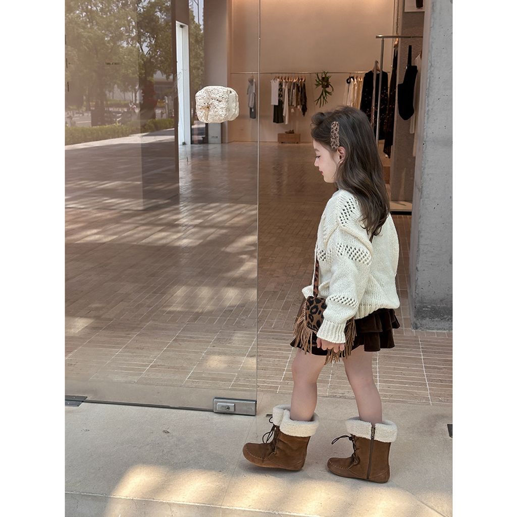 tw-11134207-81ztg-mf0sgkyxczkea9