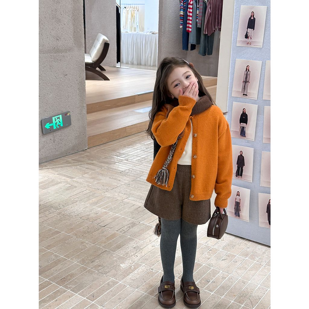 tw-11134207-81ztp-mf0rw36zl0cr73