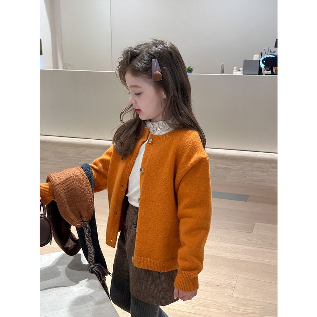 tw-11134207-81zth-mf0rwl0v5vygb5