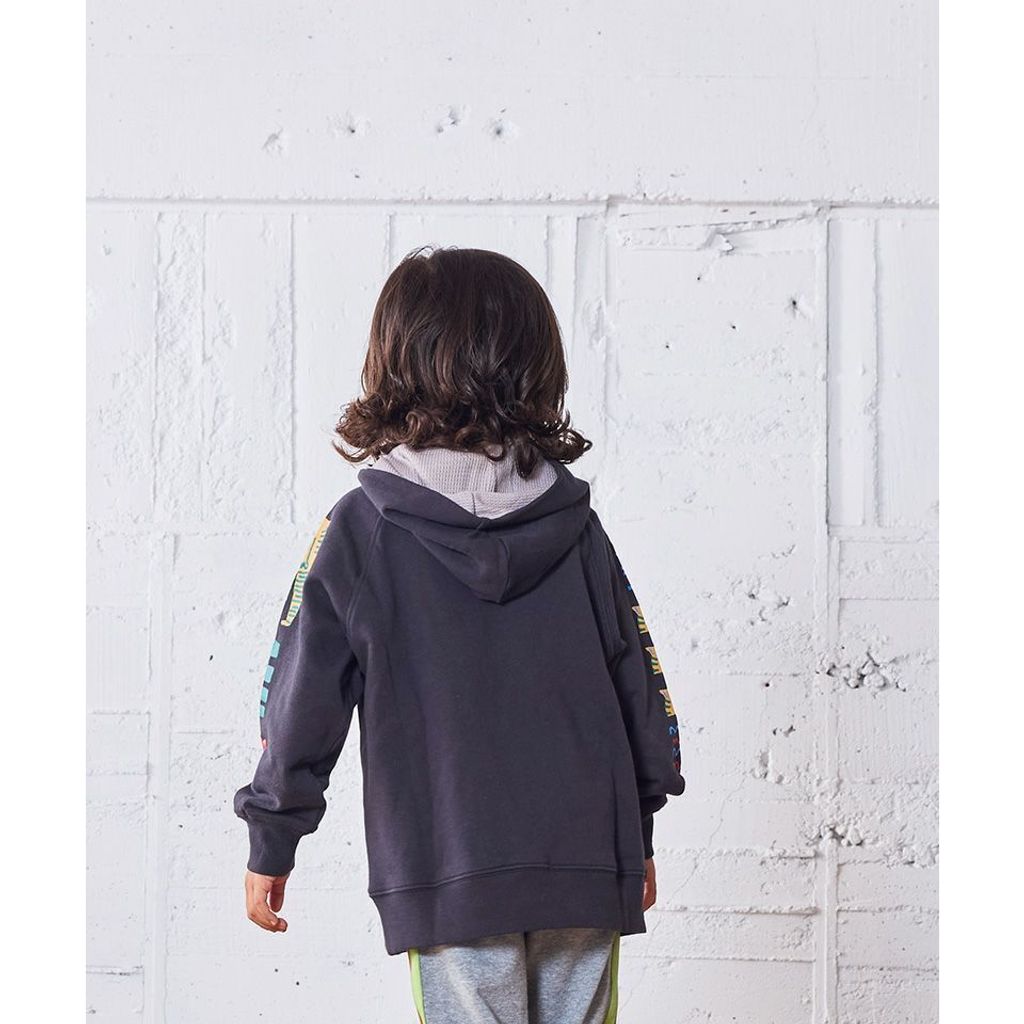 tw-11134207-81ztq-mf8hpv94q2ofe6