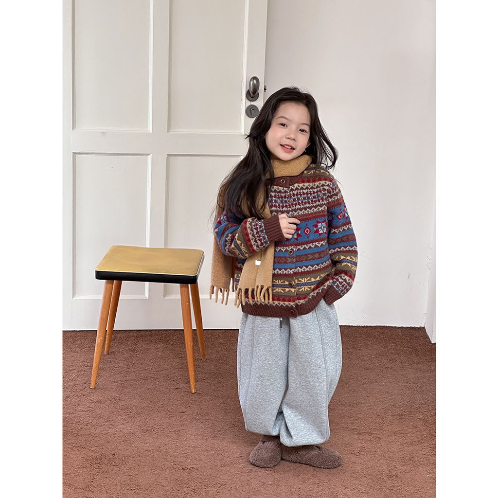 tw-11134207-81ztk-mgch3fzyrg2267