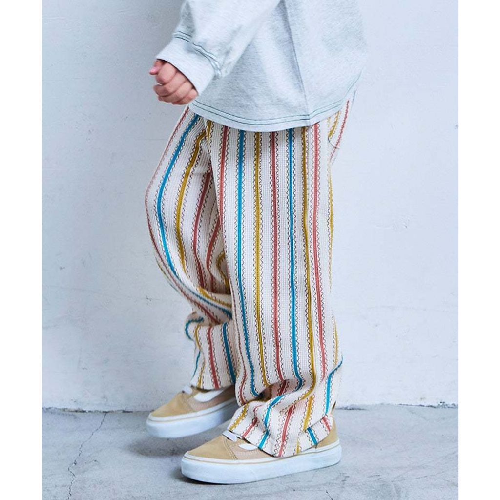 tw-11134207-820la-ml3c0uha44xz3d