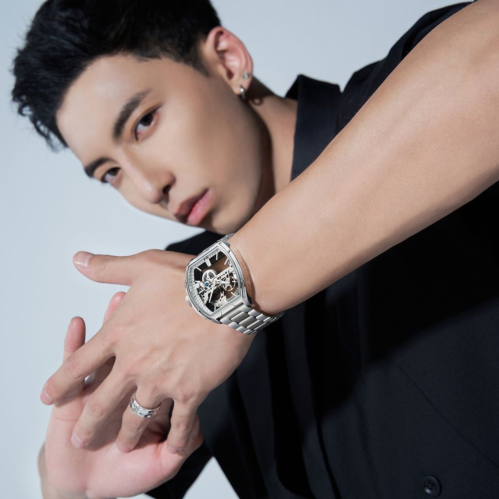 O1CN01yz5NbV1jBdGiOYKER_!!2208718174510-0-cib