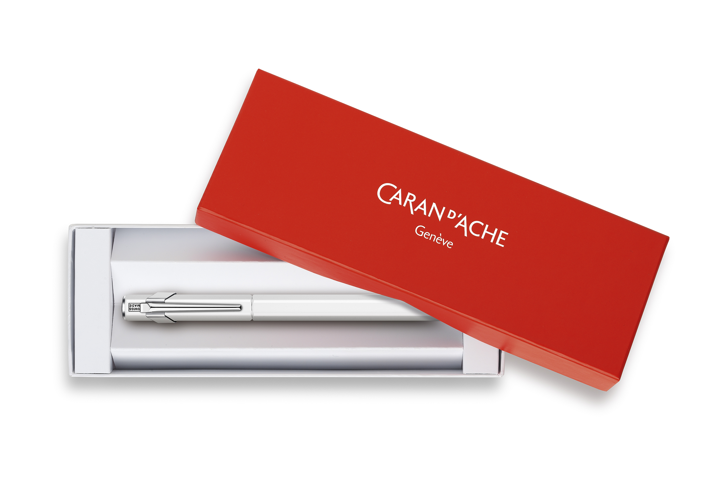 840_001_ClassicLine_white_box_o (1)