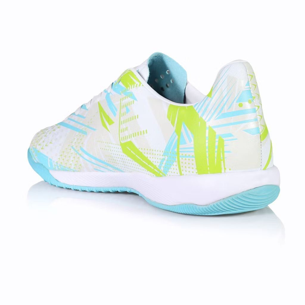 photo_6075897939831668910_y