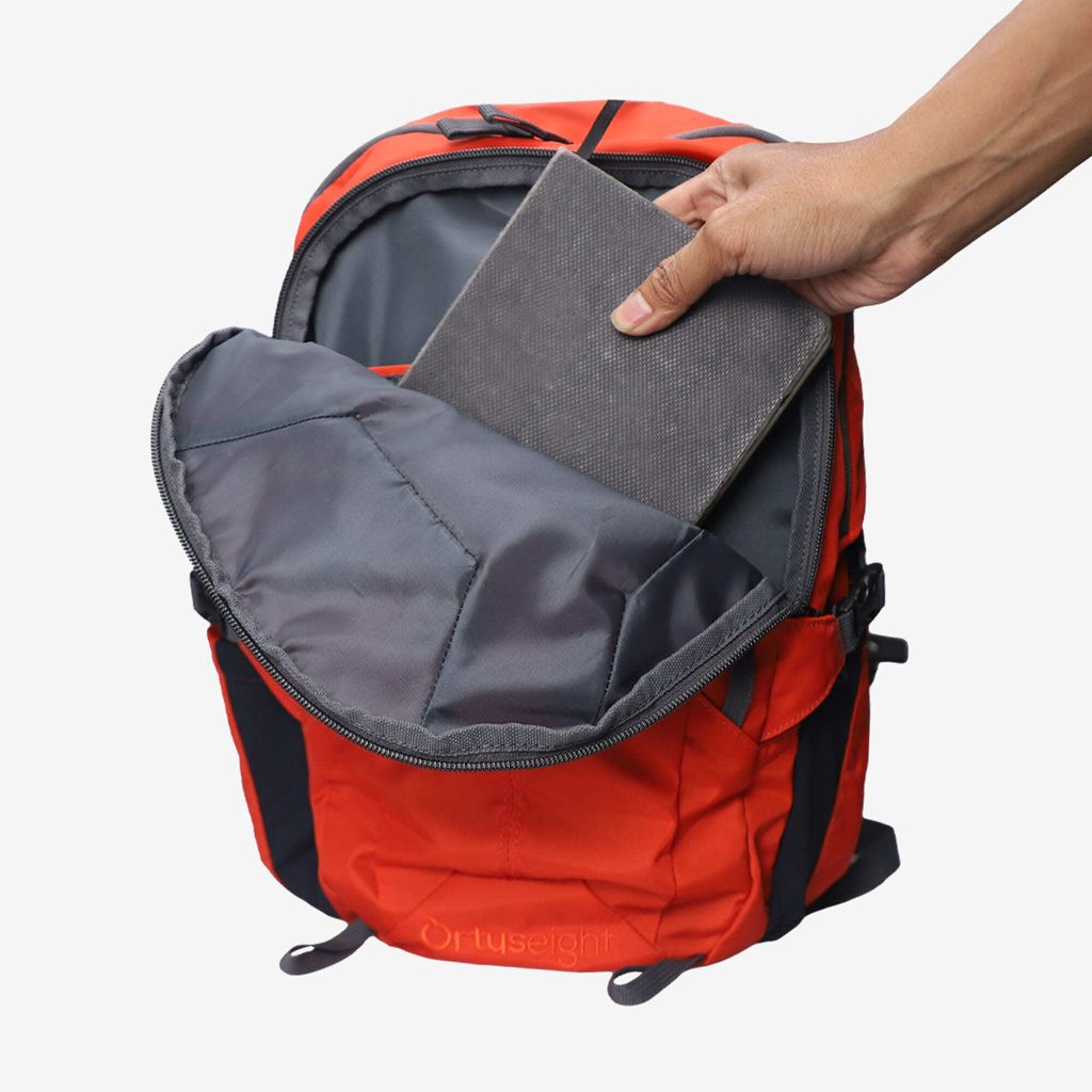 ORTUSEIGHT_ALTARA_BACKPACK_22_L_-_ORTRANGEArtboard_61