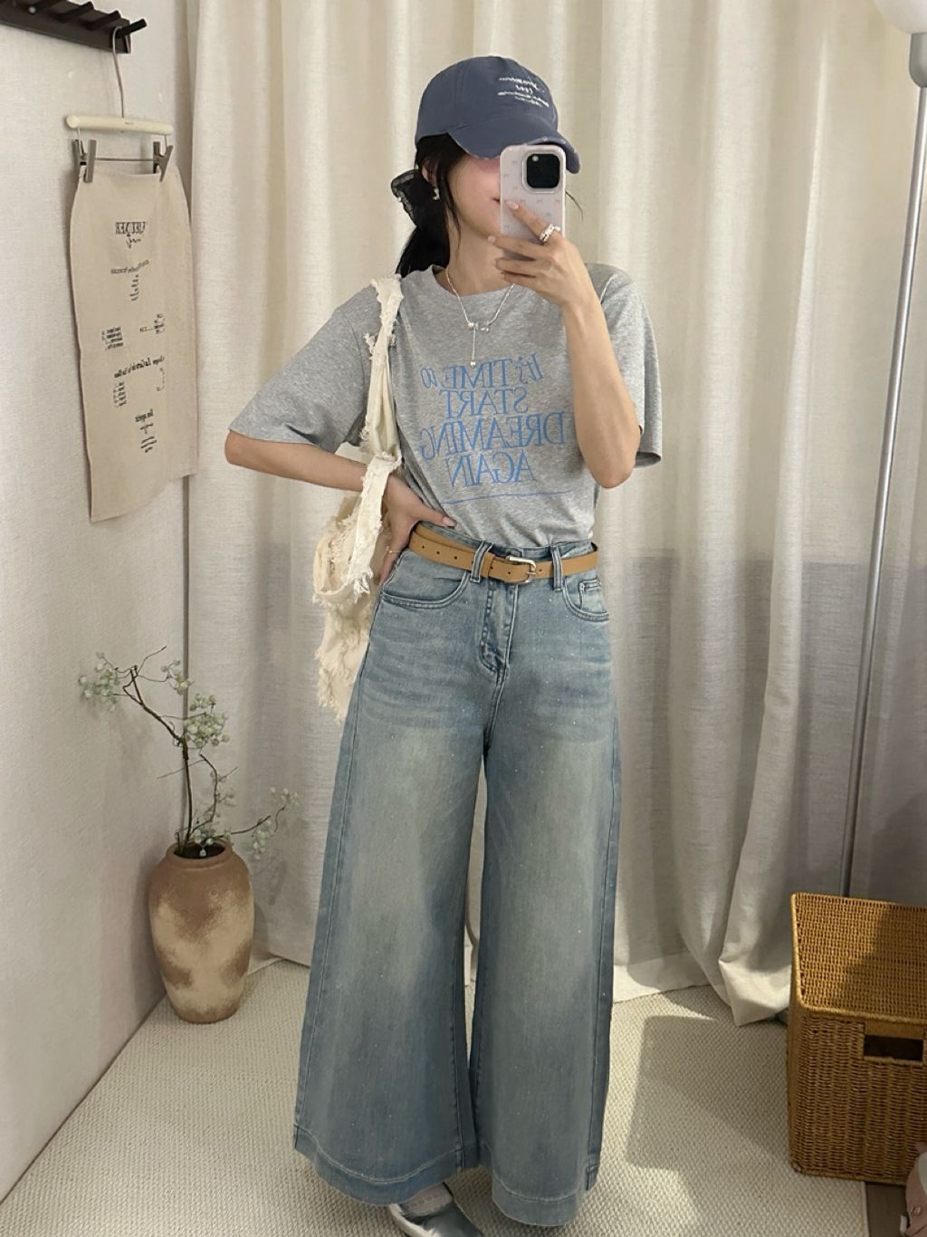 tw-11134207-820le-mm1f3wgtay33f6