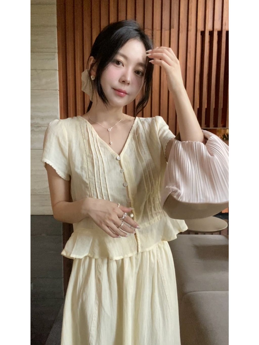 tw-11134207-820lc-mr1bqznbm1ho05
