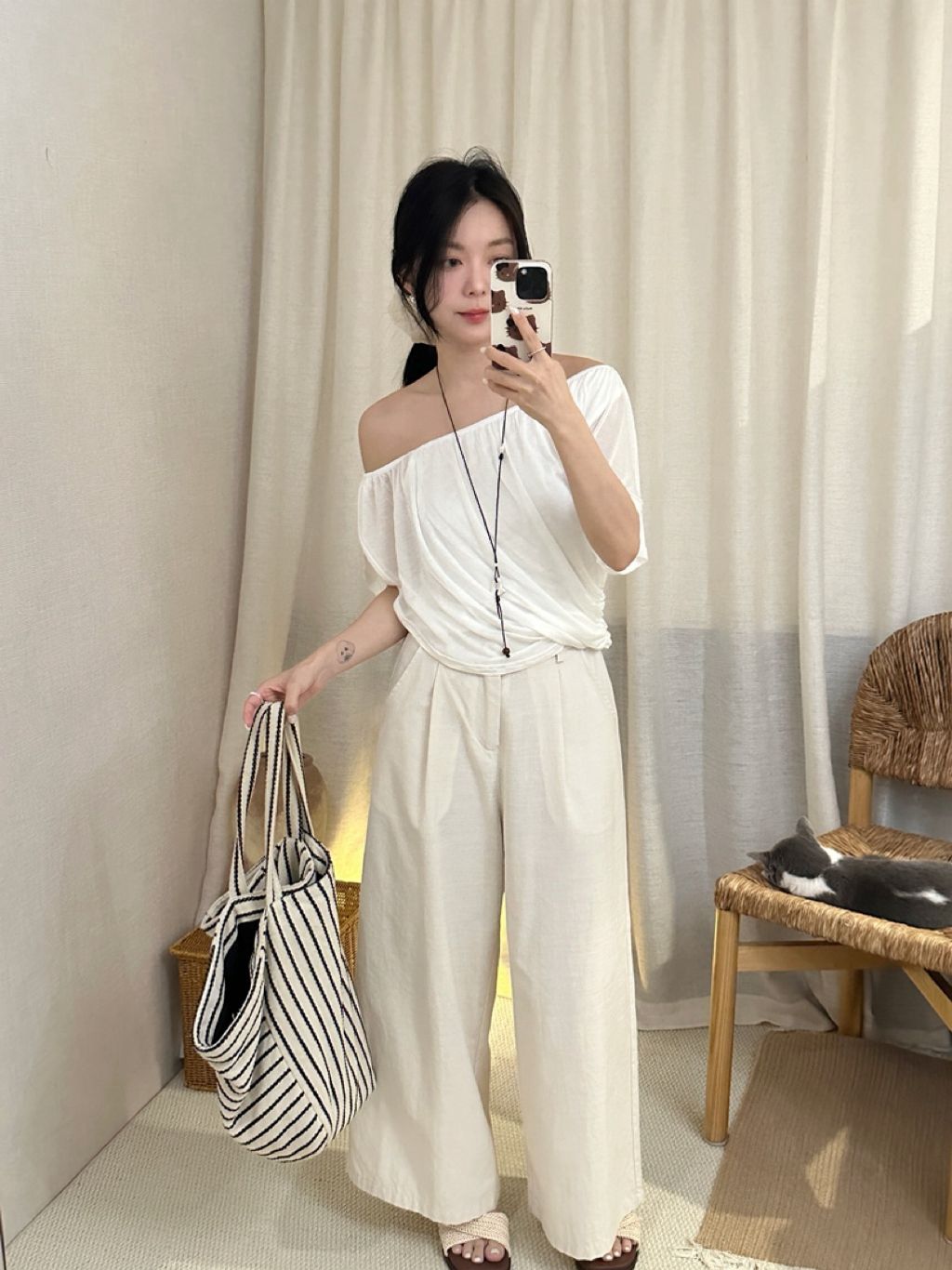 tw-11134207-820lg-mr1d5w98l1qdc9
