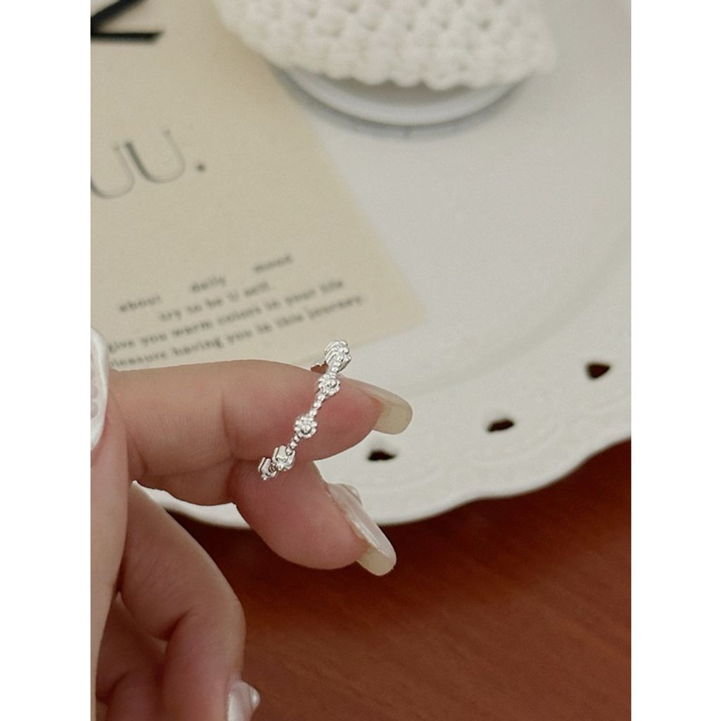 tw-11134207-7r98s-lsquf3rvzifccc