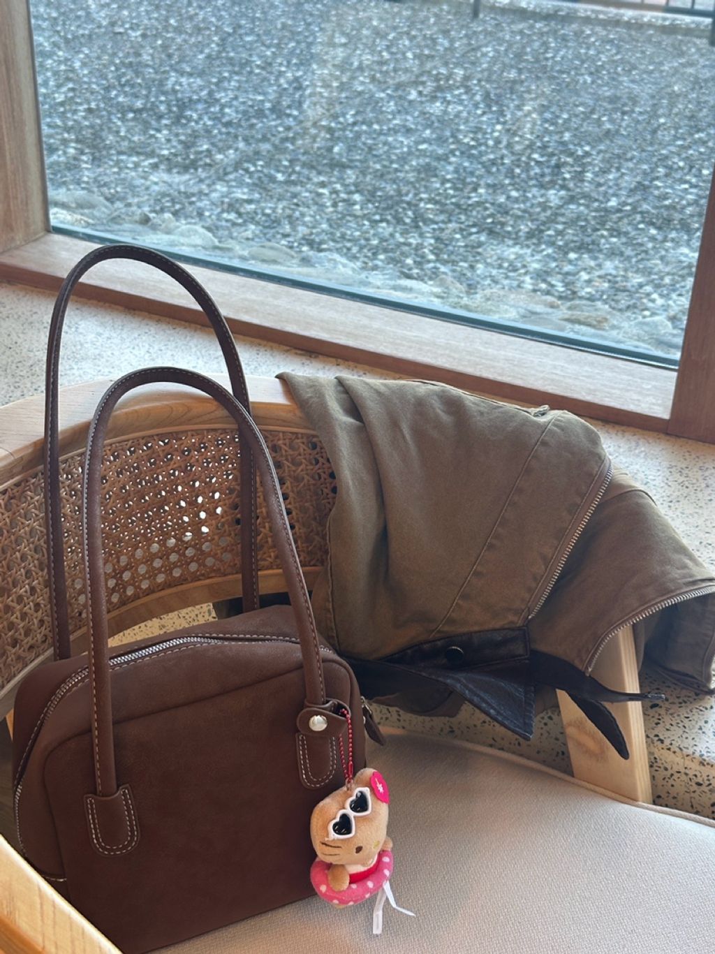 tw-11134207-81ztk-mg7wlxxsw9hpad