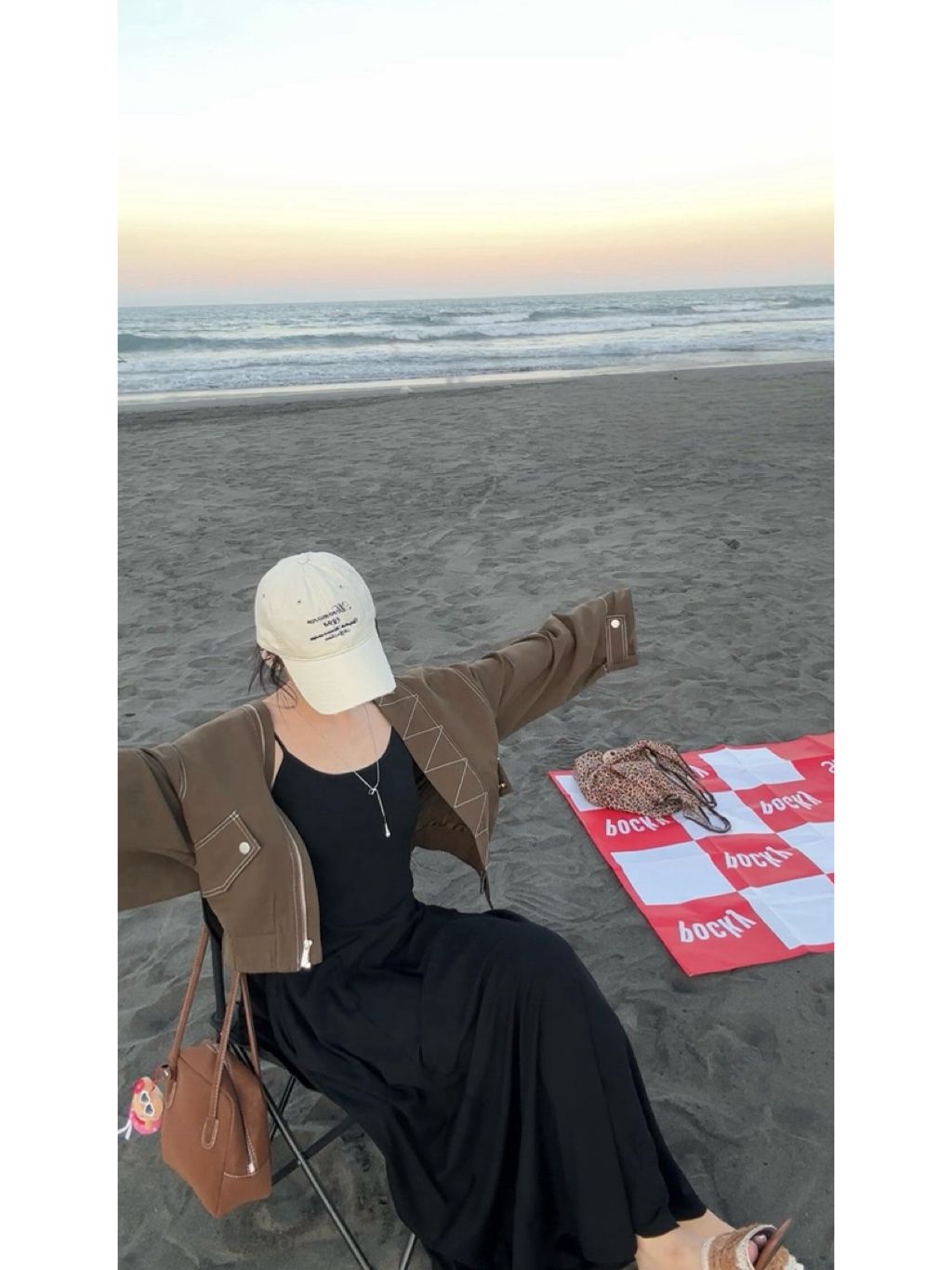 tw-11134207-81ztg-mg7nxbwctiq138