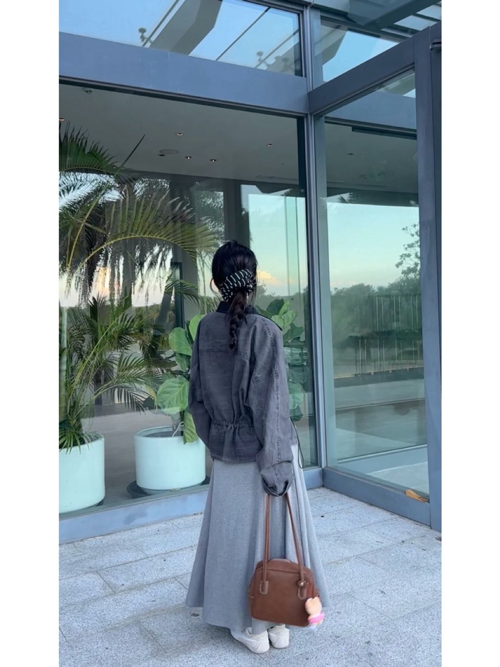 tw-11134207-81ztj-mg8265qlslccc5