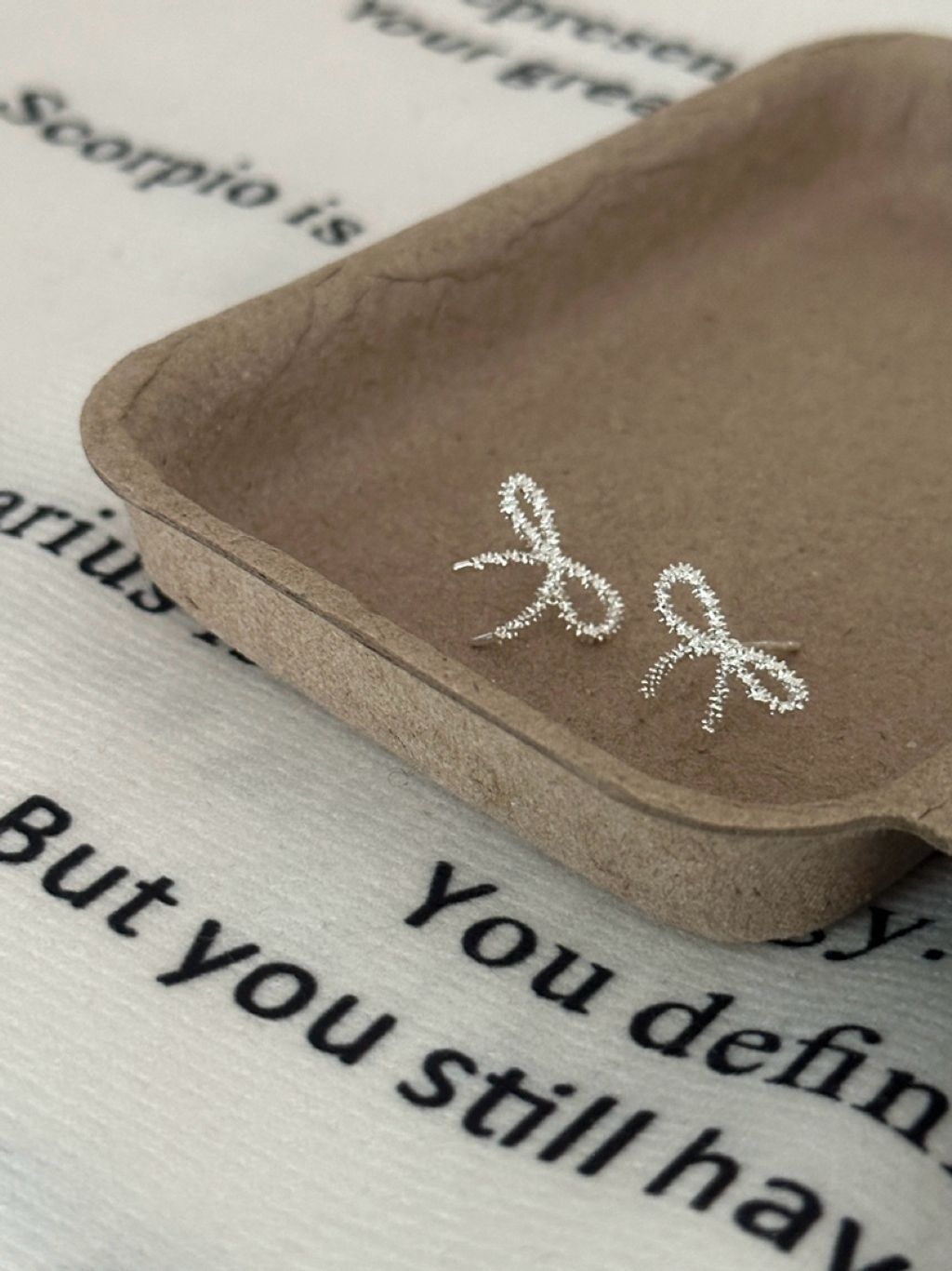 tw-11134207-81ztj-mg7xld39fzt553