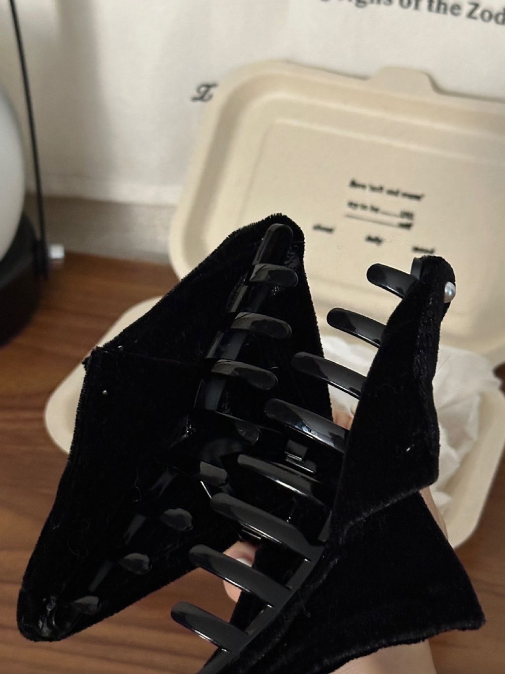 tw-11134207-81ztm-mj99y8cwecqr1b