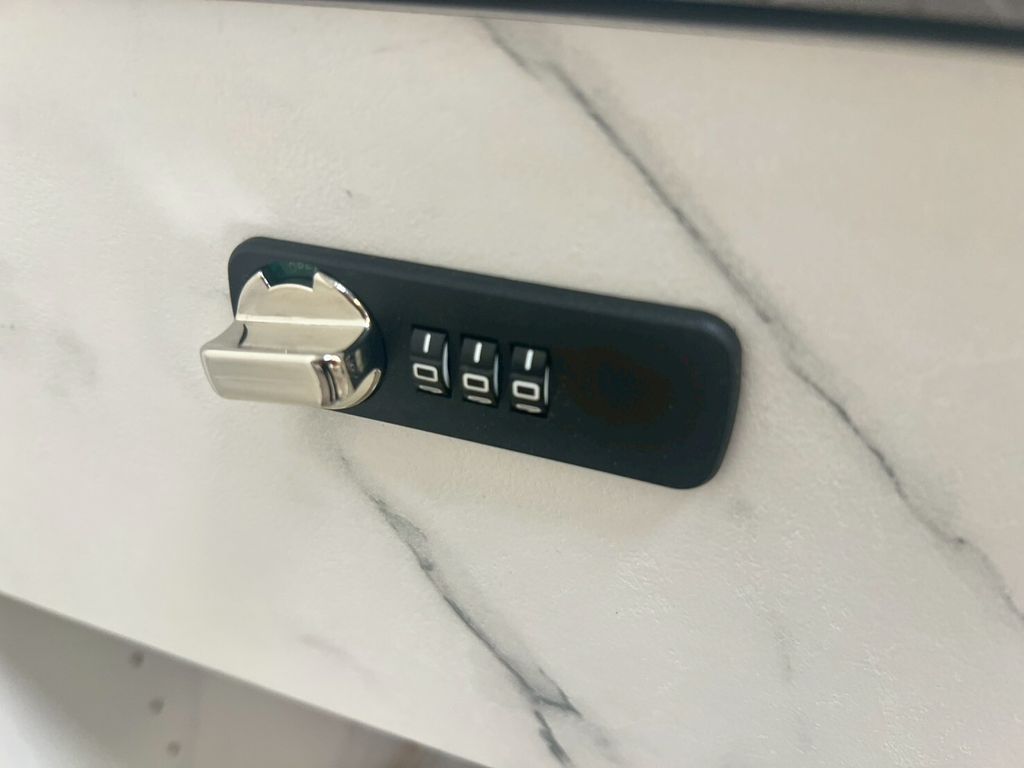 LINE_ALBUM_櫃台_260305_28