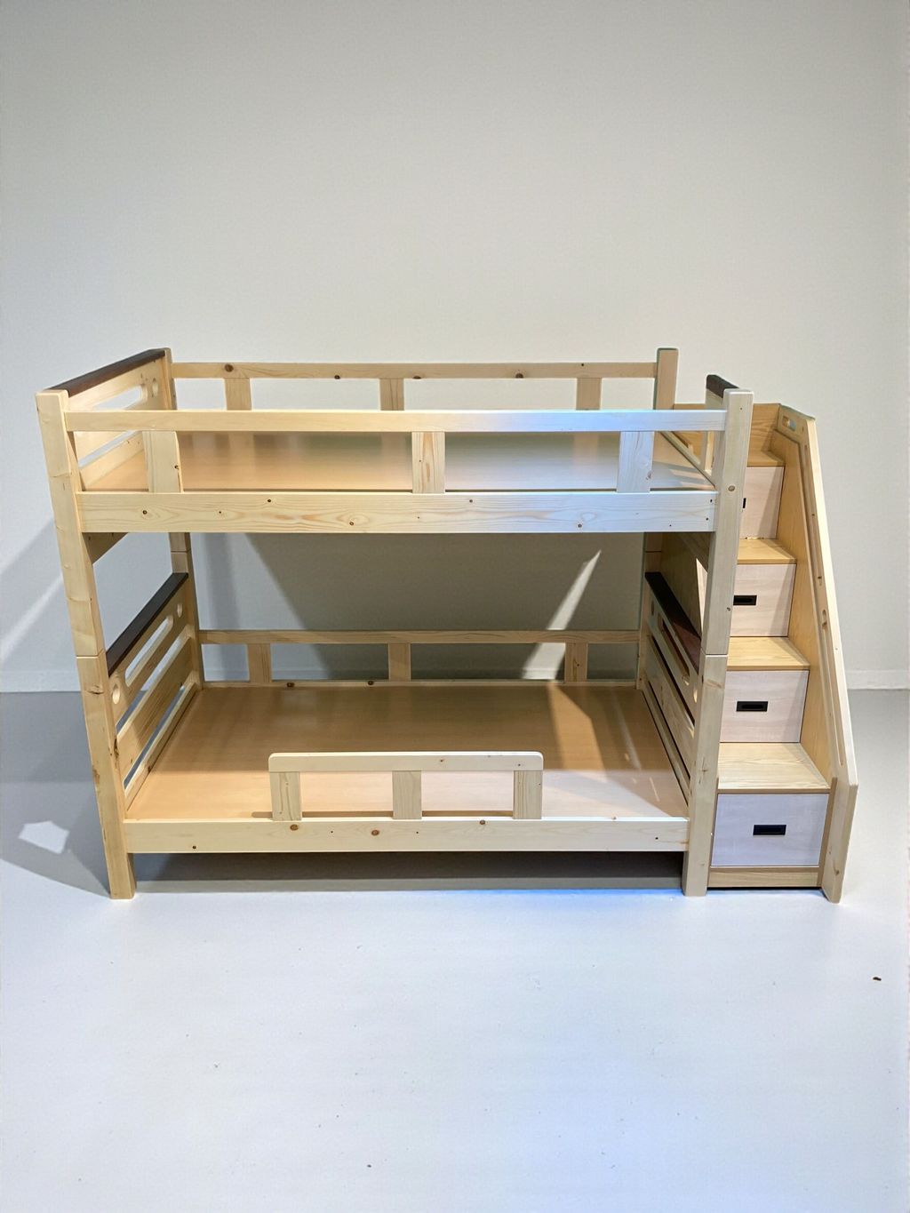 LINE_ALBUM_雙層床2_251210_3 (1)