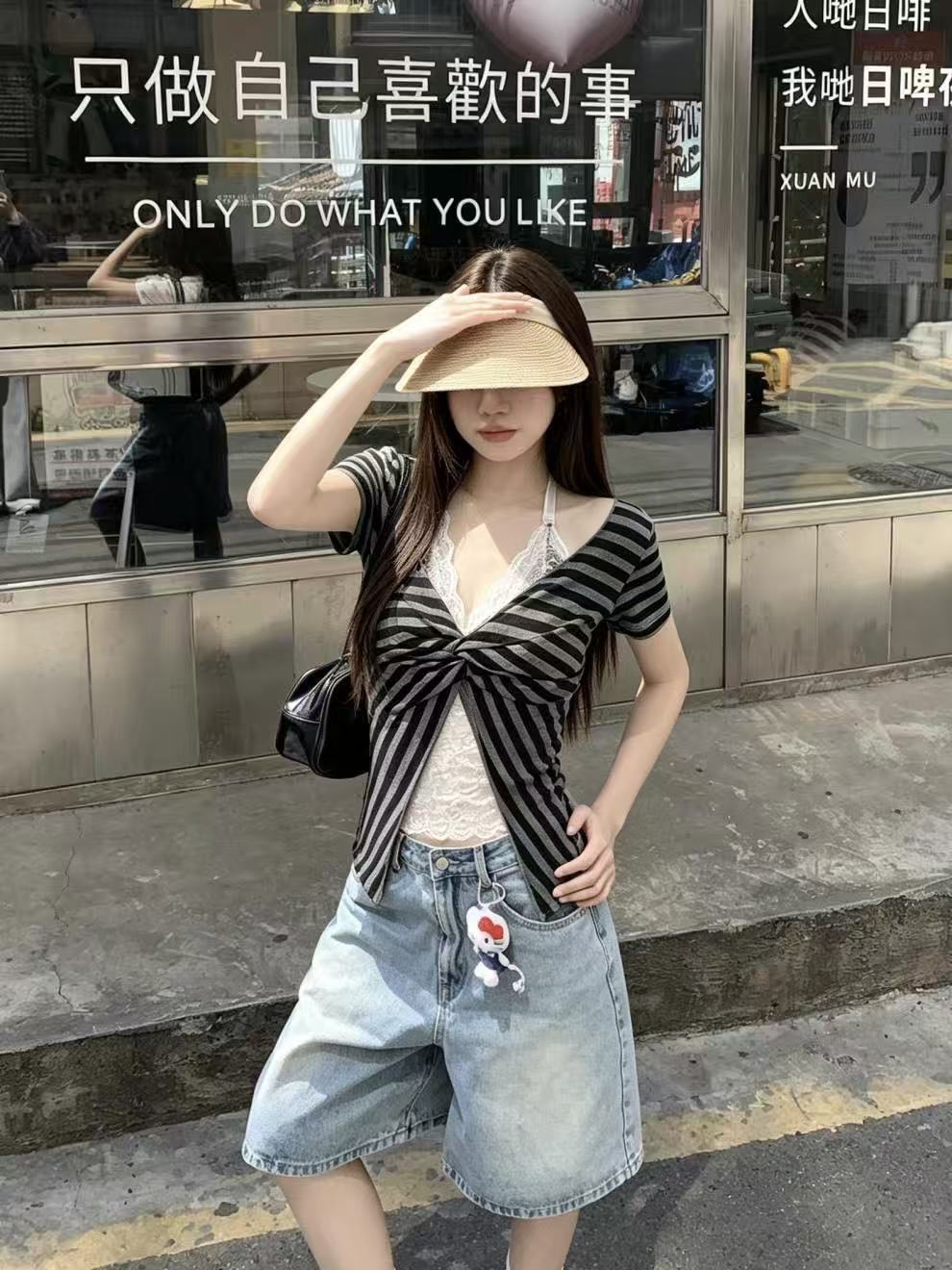 0260692e3899567392ce77c7d02ccead