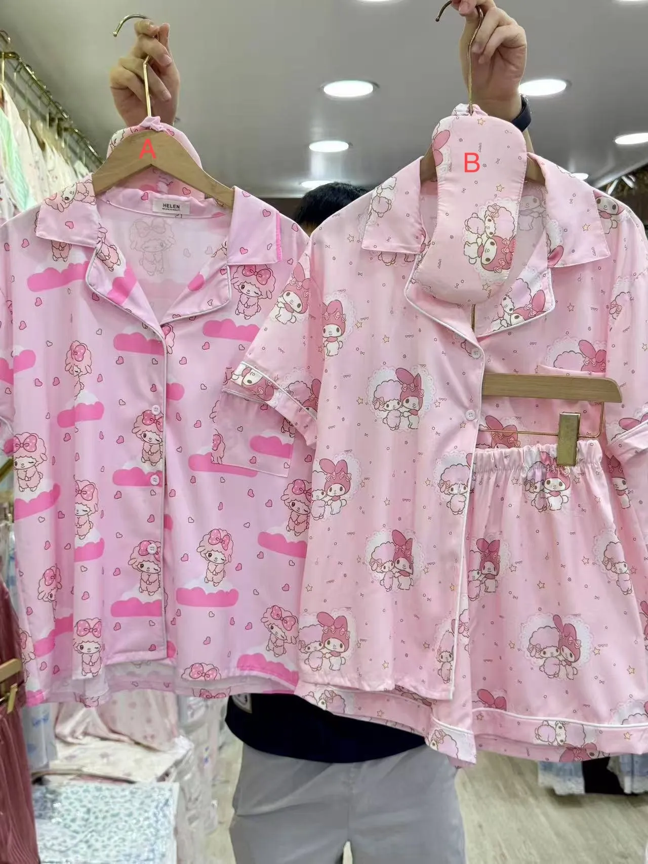 photo_6086704919365749682_w