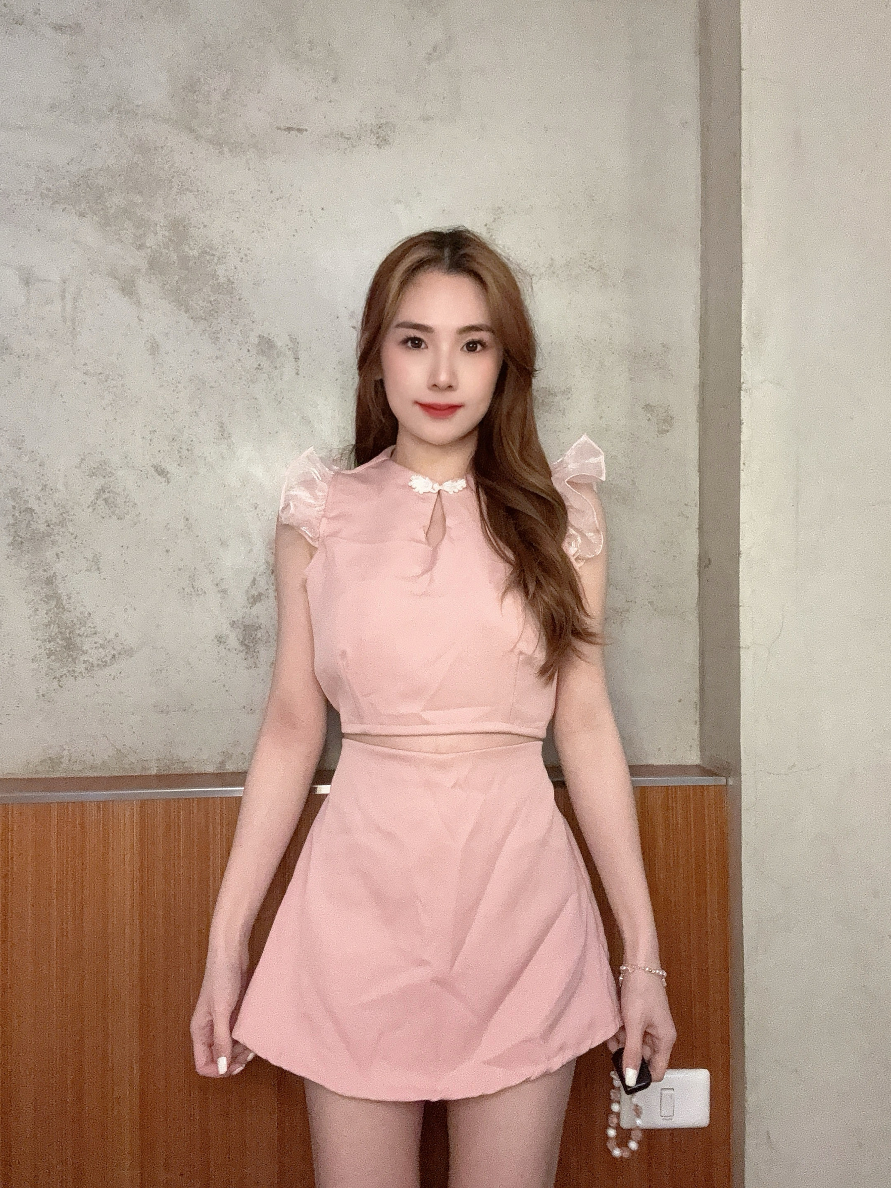 image_4DEA5E1B-8AF8-4D5F-B9C4-6F457E0B6607_1765547066