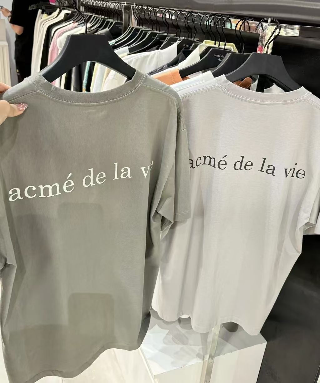 mmexport1734198698930