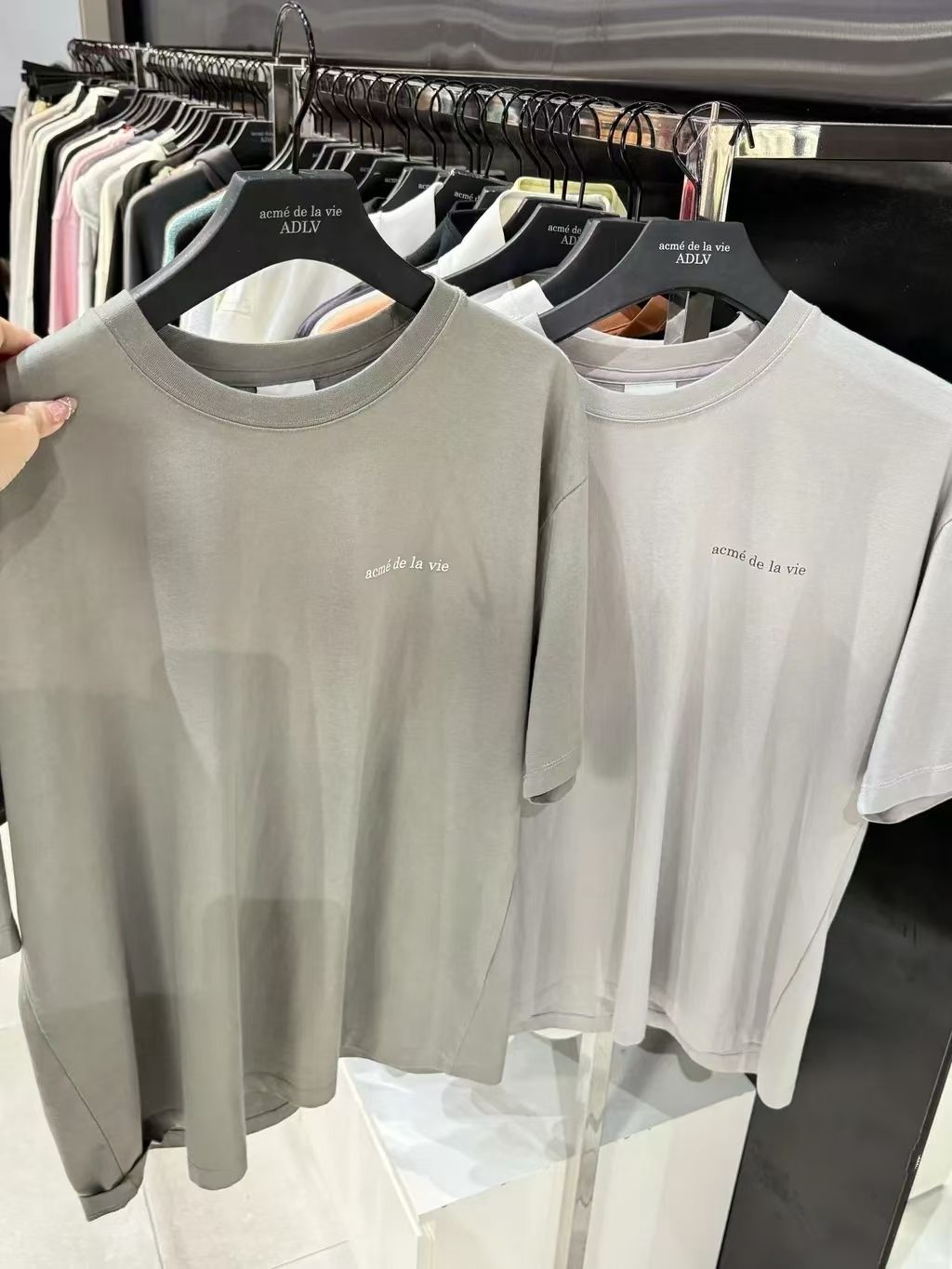 mmexport1734198700317